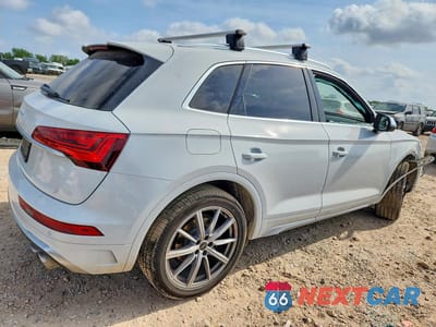 Trzecie zdjęcie samochodu z tyłu: 2022 AUDI SQ5 PREMIUM VIN:WA1A4AFY5N2103349 - miniatura