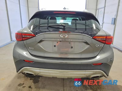 Zdjęcie 6 z 13 samochodu: 2018 INFINITI QX30 LUXURY VIN:SJKCH5CR2JA043714 - miniatura