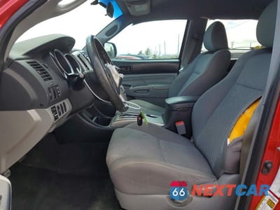 Zdjęcie 7 z 12 samochodu: 2015 TOYOTA TACOMA DOUBLE CAB VIN:5TFJU4GN0FX071507 - miniatura