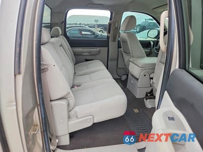 Zdjęcie 10 z 12 samochodu: 2008 CHEVROLET SILVERADO C1500 VIN:3GCEC13J08G281098 - miniatura