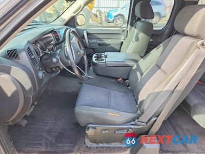 Zdjęcie 7 z 12 samochodu: 2010 GMC SIERRA K1500 SLE VIN:1GTSKVE38AZ131970 - miniatura
