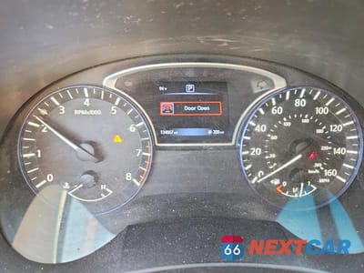 Zdjęcie 9 z 12 samochodu: 2017 NISSAN ALTIMA 2.5 SR VIN:1N4AL3AP2HN320370 - miniatura