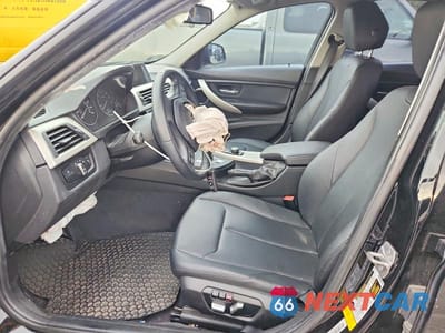 Zdjęcie 7 z 11 samochodu: 2016 BMW 320 I VIN:WBA8E1G54GNU11231 - miniatura