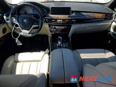 Zdjęcie 8 z 13 samochodu: 2017 BMW X5 XDR40E VIN:5UXKT0C33H0V95300 - miniatura