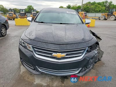 Piąte zdjęcie samochodu w środku: 2019 CHEVROLET IMPALA VIN:2G1105S34K9121396 - miniatura