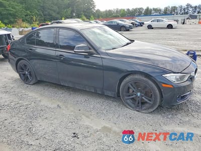 Czwarte zdjęcie samochodu z boku: 2013 BMW 335 XI VIN:WBA3B9C50DF585343 - miniatura