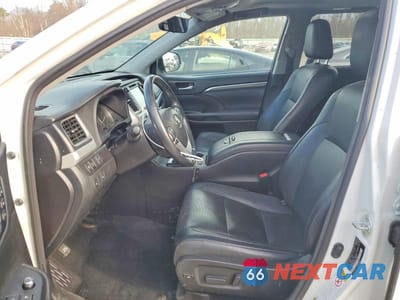 Zdjęcie 7 z 13 samochodu: 2018 TOYOTA HIGHLANDER LIMITED VIN:5TDDZRFH4JS865836 - miniatura