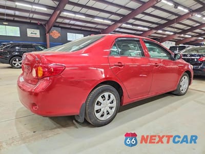 Trzecie zdjęcie samochodu z tyłu: 2010 TOYOTA COROLLA LE VIN:2T1BU4EE7AC252182 - miniatura