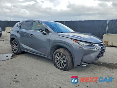 Czwarte zdjęcie samochodu z boku: 2015 LEXUS NX 200T BASE VIN:JTJYARBZ3F2000598 - miniatura