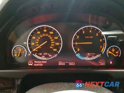 Zdjęcie 9 z 13 samochodu: 2015 BMW X5 XDRIVE35I VIN:5UXKR0C5XF0P12285 - miniatura