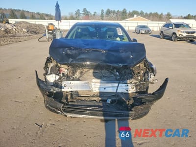 Piąte zdjęcie samochodu w środku: 2021 TOYOTA CAMRY LE VIN:4T1C11AK1MU464411 - miniatura