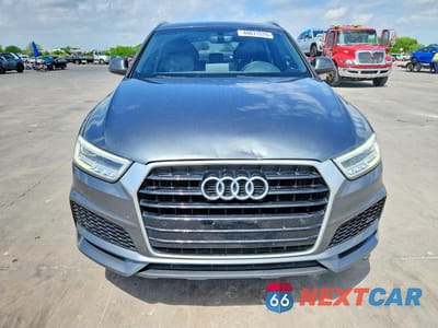 Piąte zdjęcie samochodu w środku: 2018 AUDI Q3 PREMIUM PLUS VIN:WA1HCCFS0JR031020 - miniatura