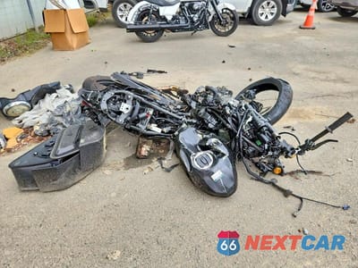 2024 KAWASAKI ZX400 P ML5ZXCP13RDA27781 - główne zdjęcie licytacji z USA - miniatura