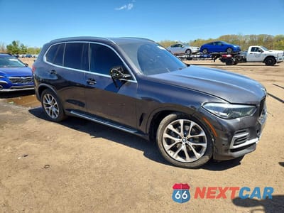 Czwarte zdjęcie samochodu z boku: 2023 BMW X5 XDRIVE40I VIN:5UXCR6C00P9P95752 - miniatura