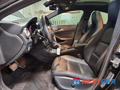 Zdjęcie 7 z 12 samochodu: 2014 MERCEDES-BENZ CLA 250 4MATIC VIN:WDDSJ4GB0EN122040 - miniatura