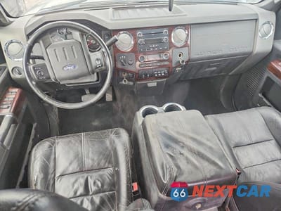 Zdjęcie 8 z 13 samochodu: 2009 FORD F350 SUPER DUTY VIN:1FTWW31R29EB07672 - miniatura