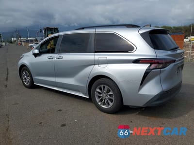 Drugie zdjęcie samochodu z przodu: 2023 TOYOTA SIENNA XLE VIN:5TDYRKEC3PS144026 - miniatura