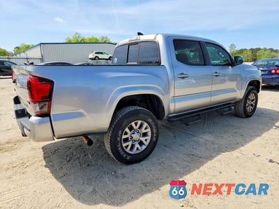 Trzecie zdjęcie samochodu z tyłu: 2019 TOYOTA TACOMA SR V6 VIN:3TMCZ5AN3KM278448 - miniatura