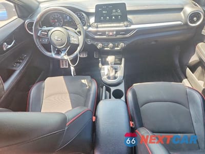 Zdjęcie 8 z 12 samochodu: 2021 KIA FORTE GT VIN:3KPF44AC3ME370435 - miniatura