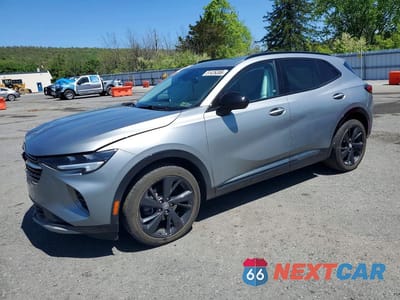 2023 BUICK ENVISION ESSENCE LRBFZPR47PD051804 - główne zdjęcie licytacji z USA - miniatura