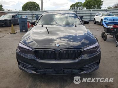 Piąte zdjęcie samochodu w środku: 2018 BMW 530XE VIN:WBAJB1C57JB083800 - miniatura