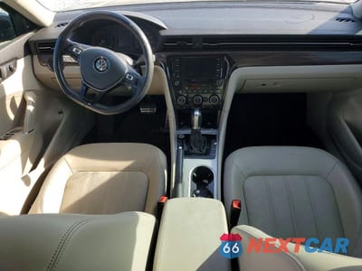 Zdjęcie 8 z 12 samochodu: 2020 VOLKSWAGEN PASSAT SEL VIN:1VWCA7A38LC009895 - miniatura