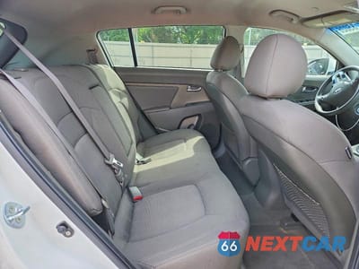 Zdjęcie 11 z 13 samochodu: 2011 KIA SPORTAGE LX VIN:KNDPB3A27B7024266 - miniatura