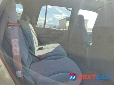 Zdjęcie 11 z 13 samochodu: 1997 FORD EXPEDITION VIN:1FMEU18W1VLB68529 - miniatura