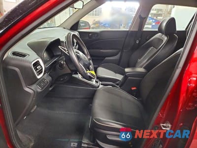 Zdjęcie 7 z 14 samochodu: 2024 HYUNDAI VENUE LIMITED VIN:KMHRC8A31RU291650 - miniatura