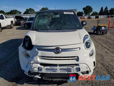 Piąte zdjęcie samochodu w środku: 2017 FIAT 500L TREKKING VIN:ZFBCFADH6HZ039073 - miniatura