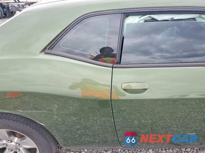 Zdjęcie 10 z 11 samochodu: 2021 DODGE CHALLENGER SXT VIN:2C3CDZAG0MH520903 - miniatura