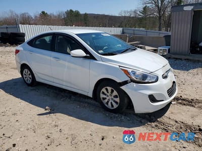 Czwarte zdjęcie samochodu z boku: 2016 HYUNDAI ACCENT SE VIN:KMHCT4AE1GU162742 - miniatura