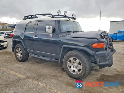 Czwarte zdjęcie samochodu z boku: 2007 TOYOTA FJ CRUISER BASE VIN:JTEBU11F570014519 - miniatura