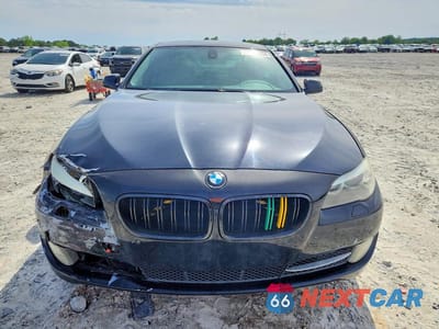 Piąte zdjęcie samochodu w środku: 2011 BMW 528 I VIN:WBAFR1C56BC260642 - miniatura