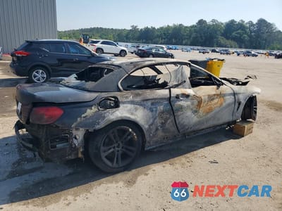 Trzecie zdjęcie samochodu z tyłu: 2017 BMW 430I VIN:WBA4U7C5XH5D43063 - miniatura