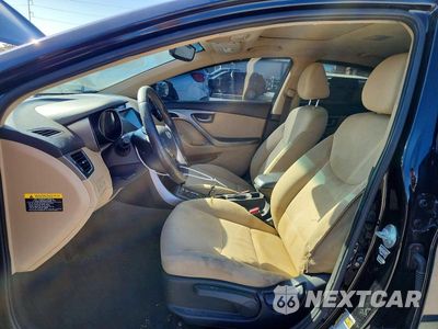 Zdjęcie 7 z 12 samochodu: 2013 HYUNDAI ELANTRA VIN:KMHDH4AE2DU689609 - miniatura