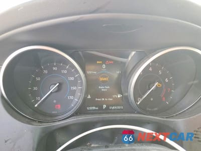 Zdjęcie 9 z 13 samochodu: 2017 JAGUAR F-PACE PREMIUM VIN:SADCJ2BV7HA893129 - miniatura