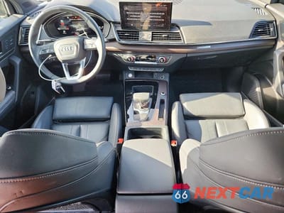 Zdjęcie 8 z 13 samochodu: 2022 AUDI Q5 SPORTBACK PRM PLS 45 VIN:WA15AAFY8N2127736 - miniatura