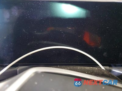 Zdjęcie 9 z 13 samochodu: 2025 BMW 330XI VIN:3MW89CW09S8E92115 - miniatura