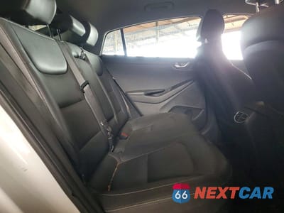 Zdjęcie 10 z 12 samochodu: 2018 HYUNDAI IONIQ LIMITED VIN:KMHC75LD8JU060957 - miniatura