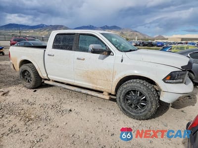 Czwarte zdjęcie samochodu z boku: 2016 RAM 1500 LARAMIE VIN:1C6RR7NT7GS151898 - miniatura
