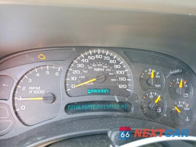 Zdjęcie 9 z 12 samochodu: 2004 CHEVROLET SILVERADO C1500 VIN:2GCEC19TX41255281 - miniatura