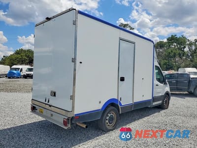 Trzecie zdjęcie samochodu z tyłu: 2021 FORD TRANSIT T-350 HD REFRIGERATED TRUCK VIN:1FDBW5Z82MKA80047 - miniatura