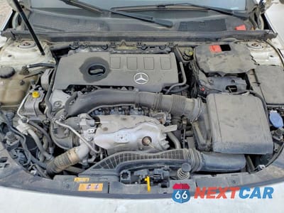 Zdjęcie 11 z 12 samochodu: 2020 MERCEDES-BENZ CLA 250 VIN:W1K5J4GB3LN102052 - miniatura