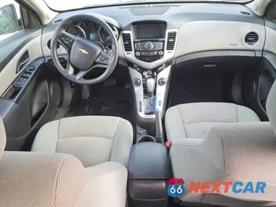 Zdjęcie 8 z 12 samochodu: 2015 CHEVROLET CRUZE LT VIN:1G1PC5SB6F7137406 - miniatura