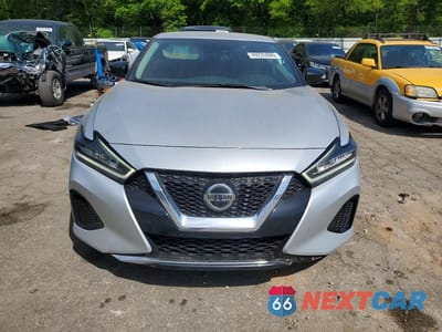 Piąte zdjęcie samochodu w środku: 2022 NISSAN MAXIMA SV VIN:1N4AA6CV3NC506526 - miniatura