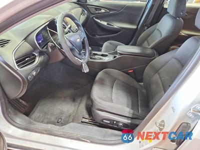 Zdjęcie 7 z 12 samochodu: 2021 CHEVROLET MALIBU LT VIN:1G1ZD5ST2MF025090 - miniatura
