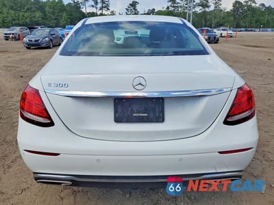Zdjęcie 6 z 11 samochodu: 2017 MERCEDES-BENZ E 300 VIN:WDDZF4JB0HA084877 - miniatura