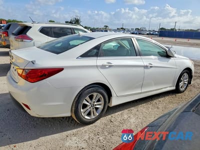 Trzecie zdjęcie samochodu z tyłu: 2014 HYUNDAI SONATA GLS VIN:5NPEB4AC6EH892930 - miniatura