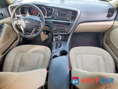 Zdjęcie 8 z 11 samochodu: 2011 KIA OPTIMA LX VIN:KNAGM4A70B5159920 - miniatura